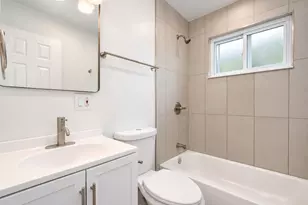 9136 S Union Ave, Chicago, IL 60620 - Photo 14