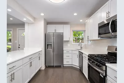 9136 S Union Avenue, Chicago, IL 60620 - Photo 8
