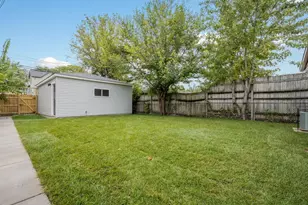 9136 S Union Ave, Chicago, IL 60620 - Photo 20