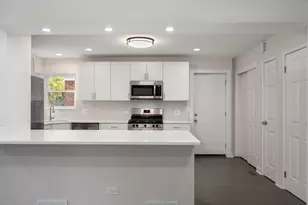 9136 S Union Ave, Chicago, IL 60620 - Photo 6