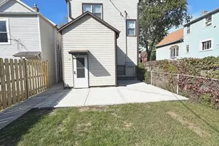 10653 S Mackinaw Ave, Chicago, IL 60617 - Photo 20