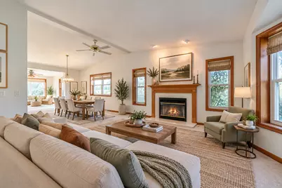 2724 Bluegrass Court, Grayslake, IL 60030 - Photo 6