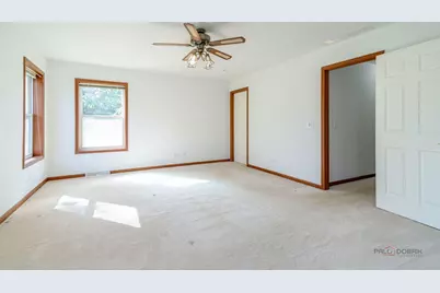 2724 Bluegrass Court, Grayslake, IL 60030 - Photo 26