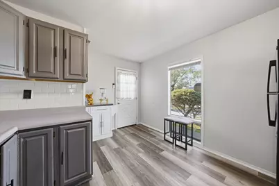 2112 219th Street, Sauk Village, IL 60411 - Photo 6