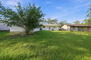 2112 219th St, Sauk Village, IL 60411 - Photo 22