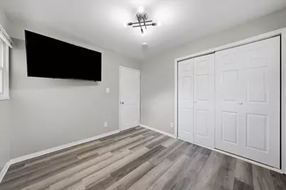 2112 219th Street, Sauk Village, IL 60411 - Photo 18