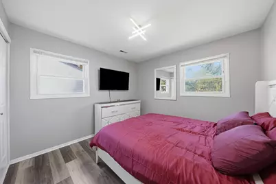 2112 219th Street, Sauk Village, IL 60411 - Photo 16