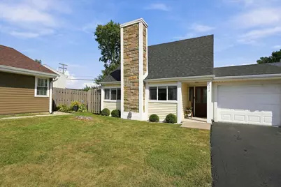 216 Robbin Drive, Romeoville, IL 60446 - Photo 2