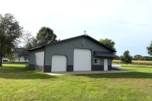21408 Lincoln Rd, Sterling, IL 61081 - Photo 30