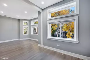 631 N Monticello Ave, Chicago, IL 60624 - Photo 26
