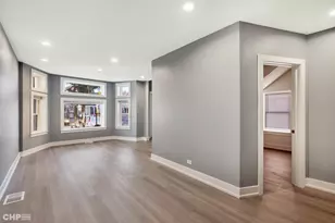 631 N Monticello Ave, Chicago, IL 60624 - Photo 4
