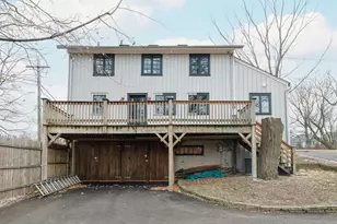 2404 Ridge Ave, Evanston, IL 60201 - Photo 1