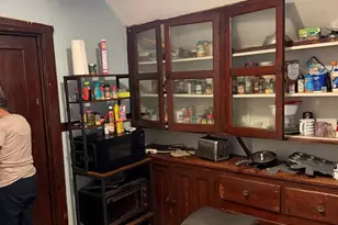 911 W 84th St, Chicago, IL 60620 - Photo 12