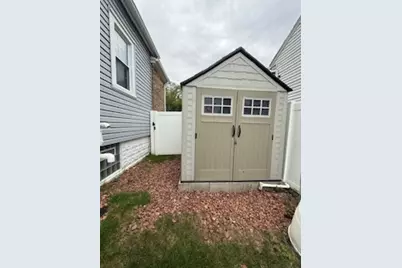 9959 S Escanaba Avenue, Chicago, IL 60617 - Photo 16