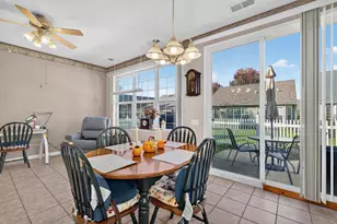 13732 Pineview Dr, Huntley, IL 60142 - Photo 16
