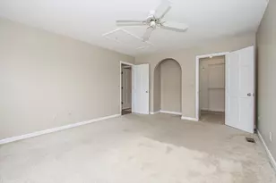 1063 Hampton Harbor, Schaumburg, IL 60193 - Photo 16