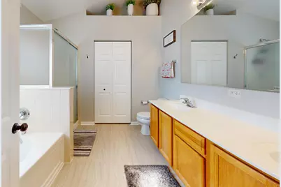 31601 N Pineview Boulevard, Lakemoor, IL 60051 - Photo 18