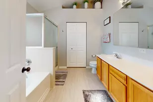31601 N Pineview Blvd, Lakemoor, IL 60051 - Photo 18