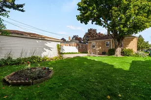 9733 Addison Ave, Franklin Park, IL 60131 - Photo 12