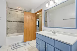 341 W Wood Ave, Peotone, IL 60468 - Photo 16