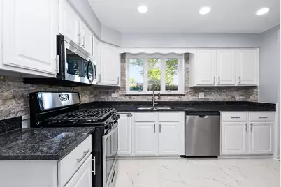 4024 W 106th Street, Oak Lawn, IL 60453 - Photo 4