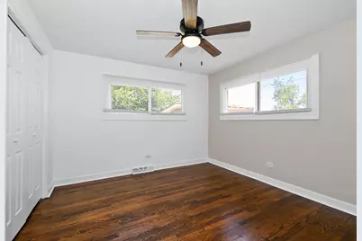 4024 W 106th Street, Oak Lawn, IL 60453 - Photo 6