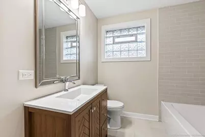 10812 S Keeler Avenue, Oak Lawn, IL 60453 - Photo 14