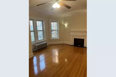 718 Hinman Avenue #GD, Evanston, IL 60202 - Photo 2