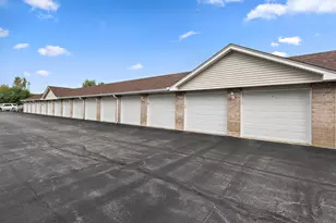 7747 Bristol Park Dr, Tinley Park, IL 60477 - Photo 28
