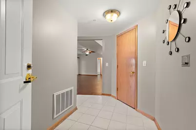 7747 Bristol Park Drive #1SE, Tinley Park, IL 60477 - Photo 4