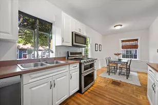 1213 Oakton St, Evanston, IL 60202 - Photo 10