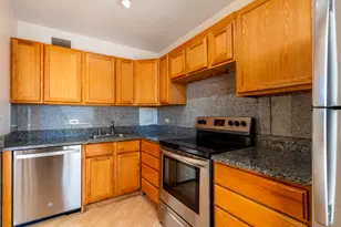 5757 N Sheridan Rd, Chicago, IL 60660 - Photo 20
