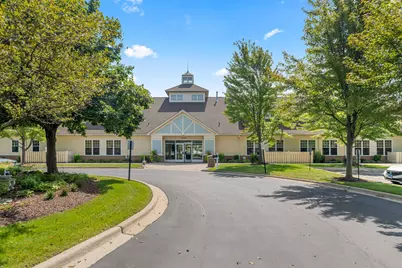 16310 Crescent Lake Drive #16310, Crest Hill, IL 60403 - Photo 4
