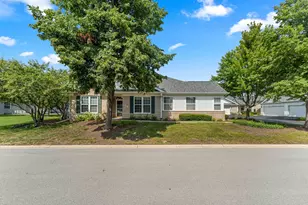 16310 Crescent Lake Dr, Crest Hill, IL 60403 - Photo 1