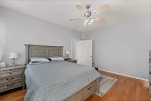 16310 Crescent Lake Dr, Crest Hill, IL 60403 - Photo 18