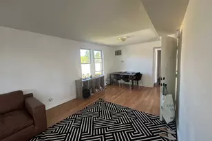 1561 E 93rd St, Chicago, IL 60619 - Photo 4