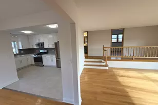 [Address not provided], Des Plaines, IL 60016 - Photo 4