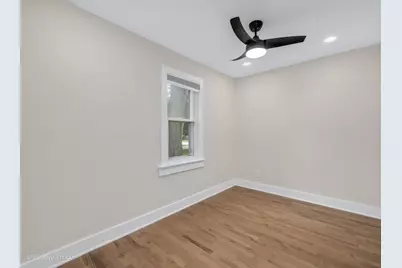 424 N Central Avenue, Wood Dale, IL 60191 - Photo 16