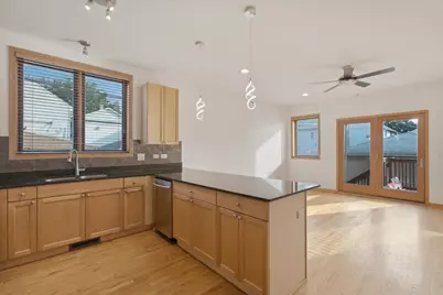 2911 S Farrell Street, Chicago, IL 60608 - Photo 8