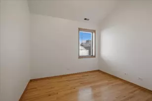 2911 S Farrell St, Chicago, IL 60608 - Photo 14