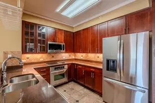 153 Pointe Dr, Northbrook, IL 60062 - Photo 6