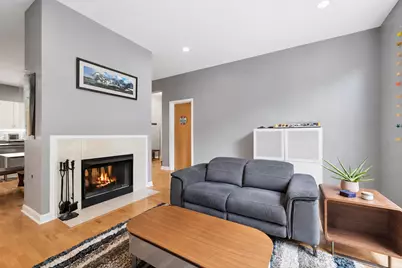 1005 W Buena Avenue #2E, Chicago, IL 60613 - Photo 6