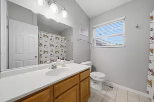 1379 Cary Rd, Algonquin, IL 60102 - Photo 16