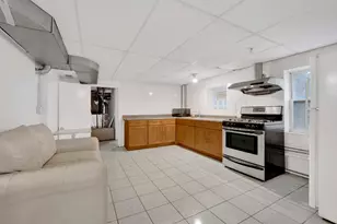 1927 W 34th Pl, Chicago, IL 60608 - Photo 18