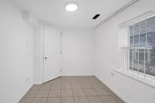 1927 W 34th Pl, Chicago, IL 60608 - Photo 22