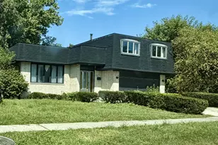 58 E 164th St, South Holland, IL 60473 - Photo 1