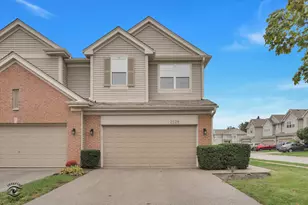 2028 Cypress Ct, Glendale Heights, IL 60139 - Photo 2
