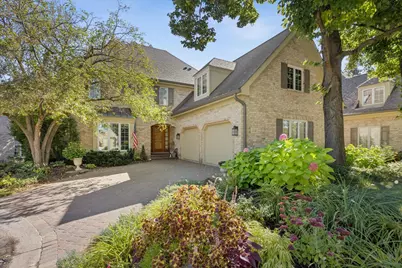 24 Tartan Lakes Court, Westmont, IL 60559 - Photo 1