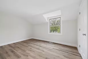 904 Iroquois Ave, Naperville, IL 60563 - Photo 14