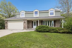 904 Iroquois Ave, Naperville, IL 60563 - Photo 1